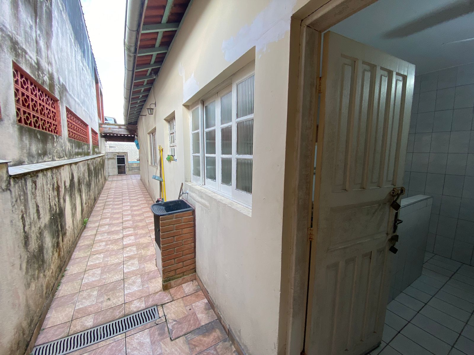 CASA NO SAVOY - ITANHAÉM/SP - LADO MORRO - foto 14