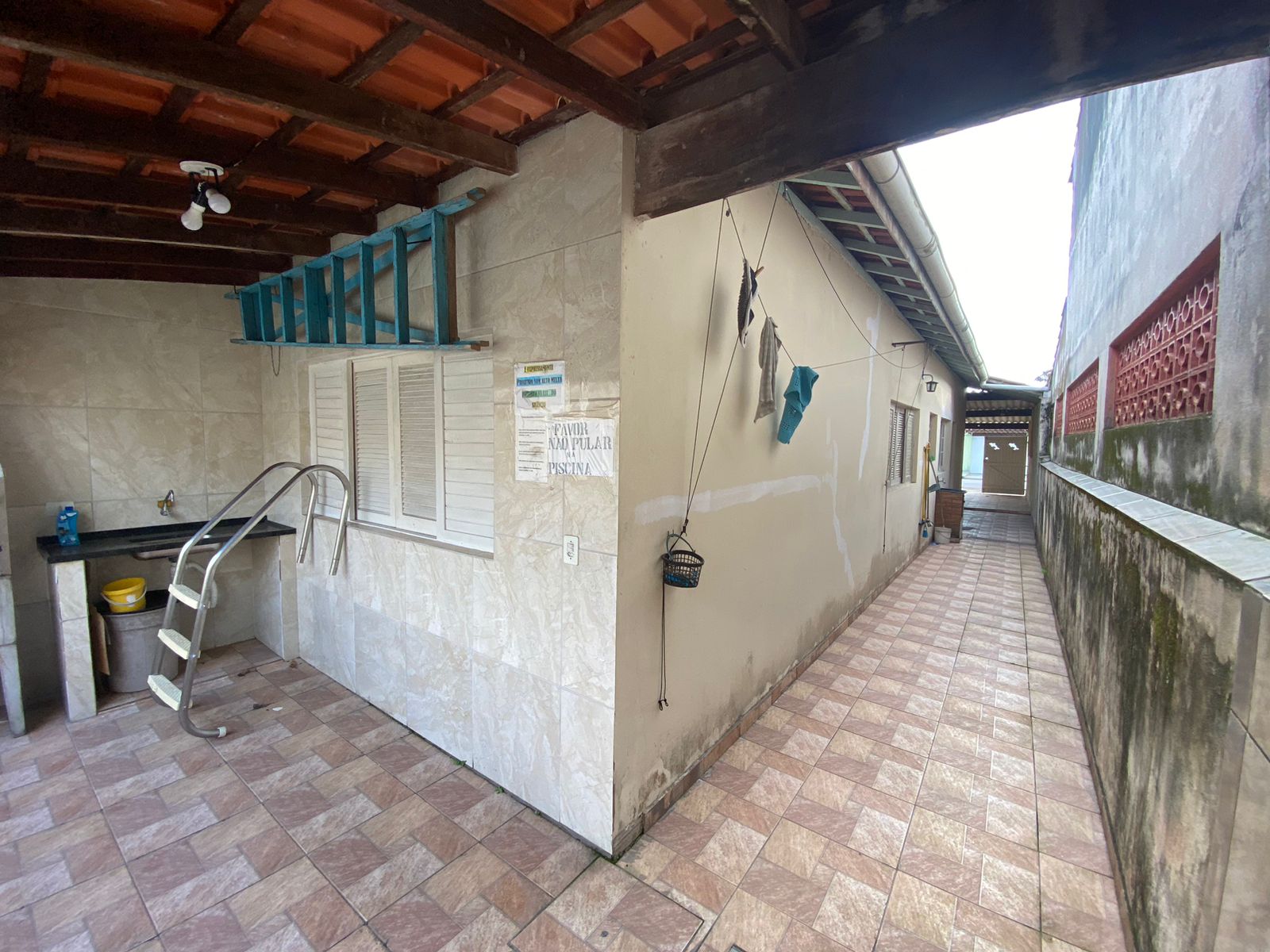 CASA NO SAVOY - ITANHAÉM/SP - LADO MORRO - foto 17