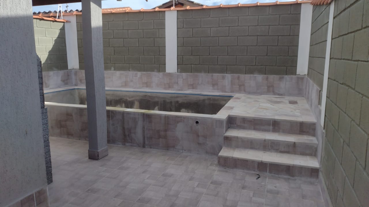 CASA C/ PISCINA - ITANHAÉM/SP - JD. MAGALHÃES ( 1800 M DO MAR ) - foto 2
