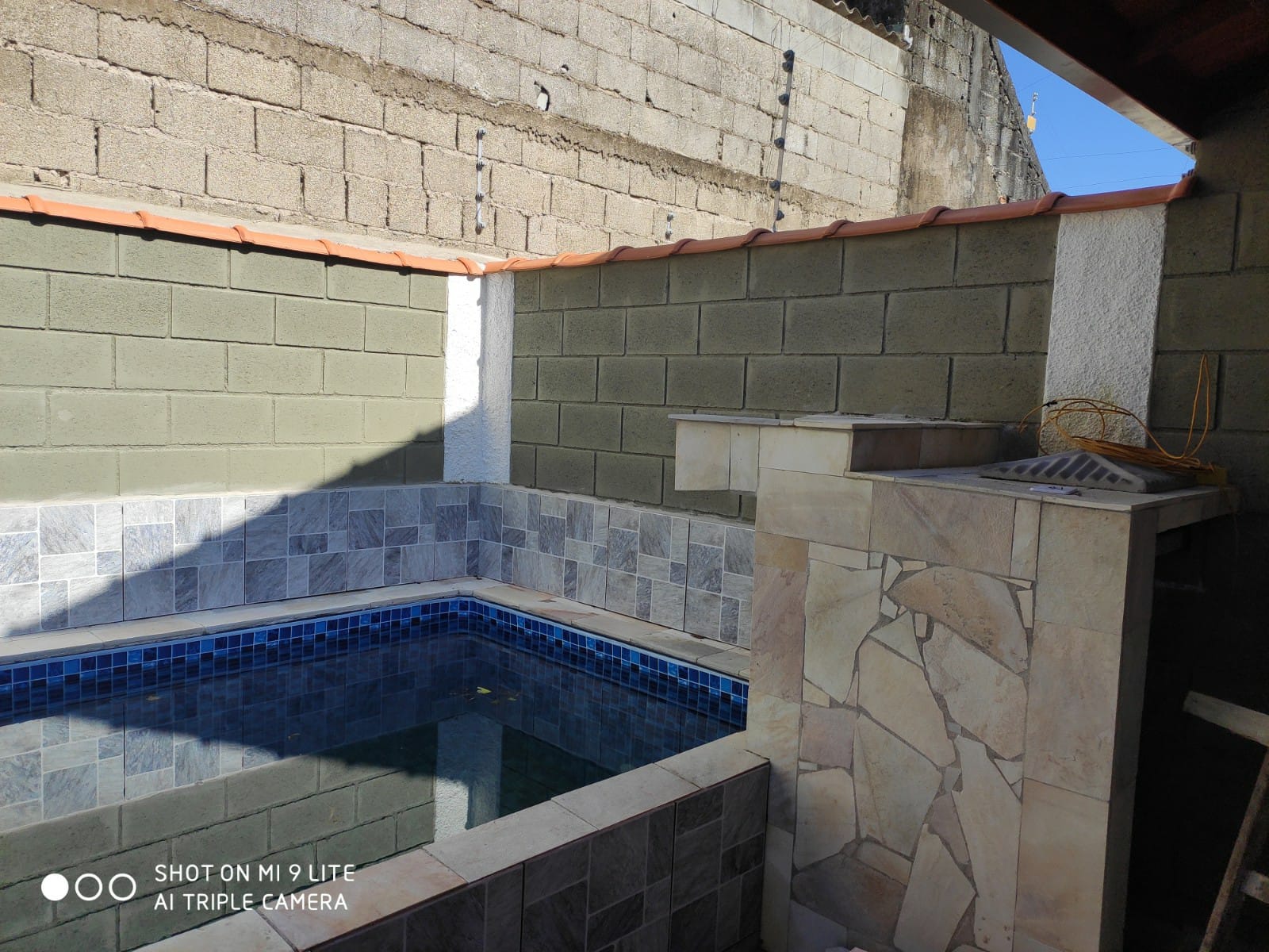 CASA NOVA GEMINADA - ITANHAÉM/SP - JD. MAGALHÃES ( 1600 M DO MAR ) - foto 2