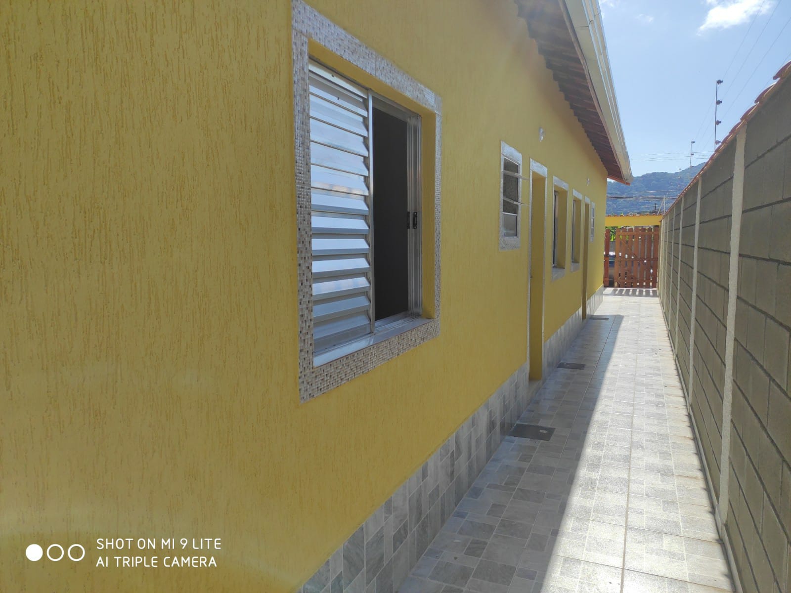 CASA NOVA GEMINADA - ITANHAÉM/SP - JD. MAGALHÃES ( 1600 M DO MAR ) - foto 10