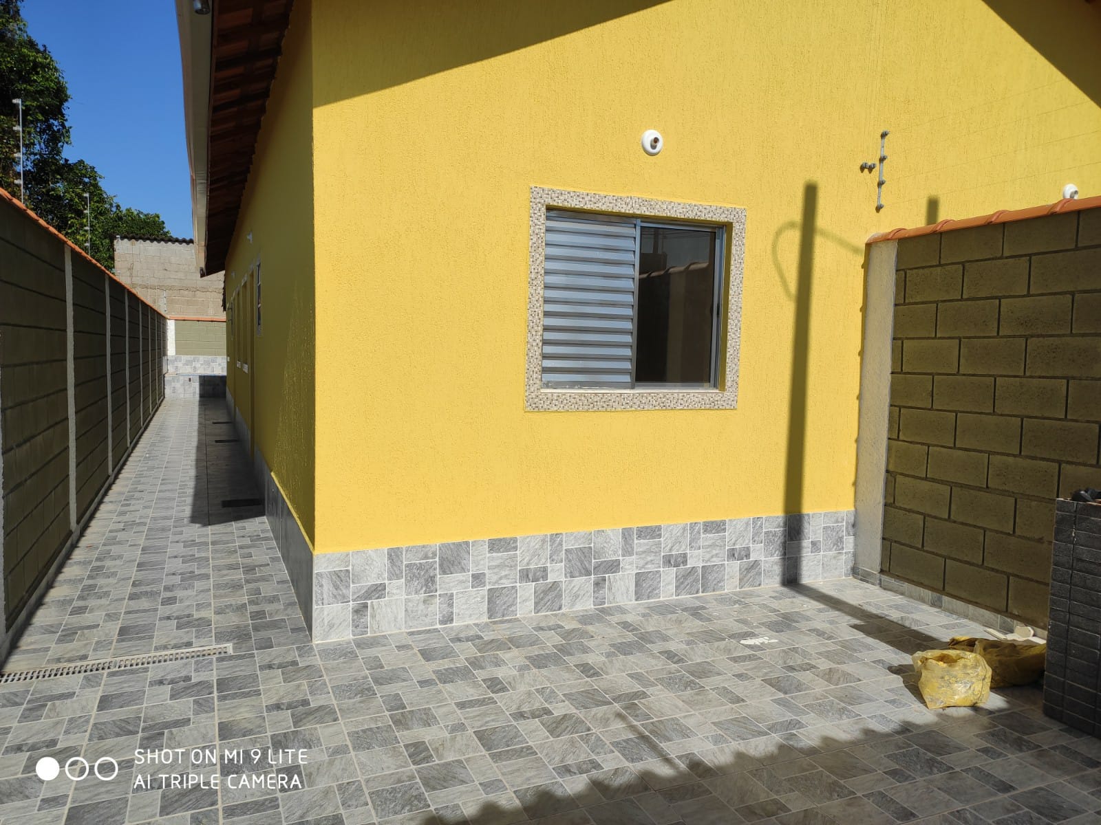 CASA NOVA GEMINADA - ITANHAÉM/SP - JD. MAGALHÃES ( 1600 M DO MAR ) - foto 11