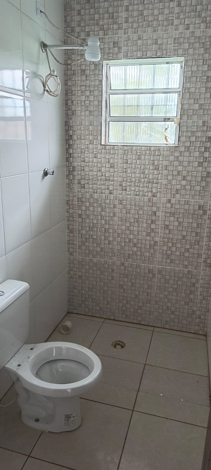 CASA NO CAMPOS ELÍSEOS  - LADO MORRO À 700 METROS DA RODOVIA - ITANHAÉM/SP  - foto 13