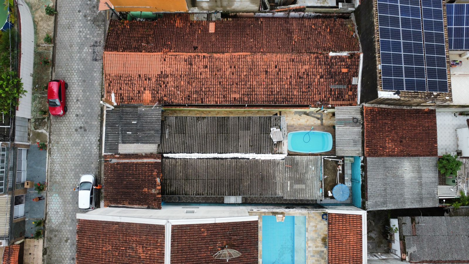 CASA NO BAIRRO CABUÇU - LADO MORRO À 400 METROS DA RODOVIA - ITANHAÉM-SP - foto 8