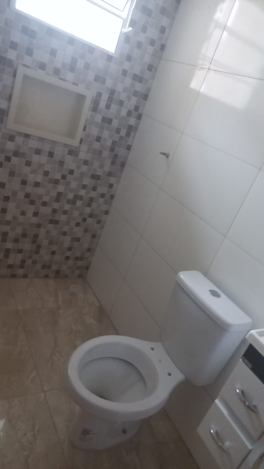 CASA GEMINADA COM PISCINA - ITANHAÉM/SP - JD. JAMAICA (900 M DO MAR) - foto 8