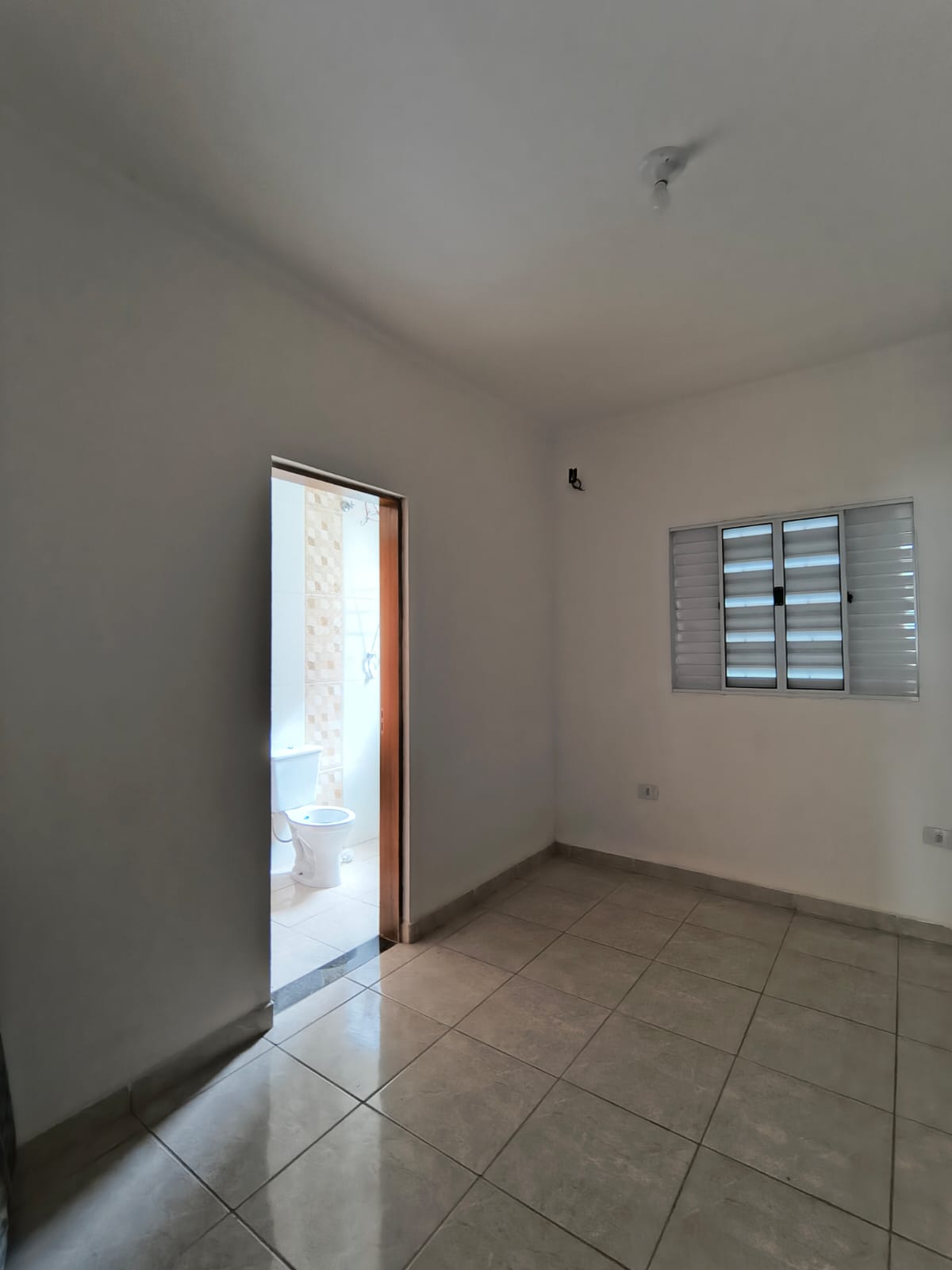 CASA INDIVIDUAL NOVA LUIZAMAR - ITANHAÉM/SP - LADO MORRO - 400 METROS DA RODOVIA - foto 9