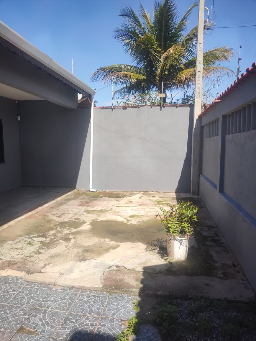 CASA NO BALNEÁRIO GAIVOTA - ITANHAÉM - LADO PRAIA   - foto 25