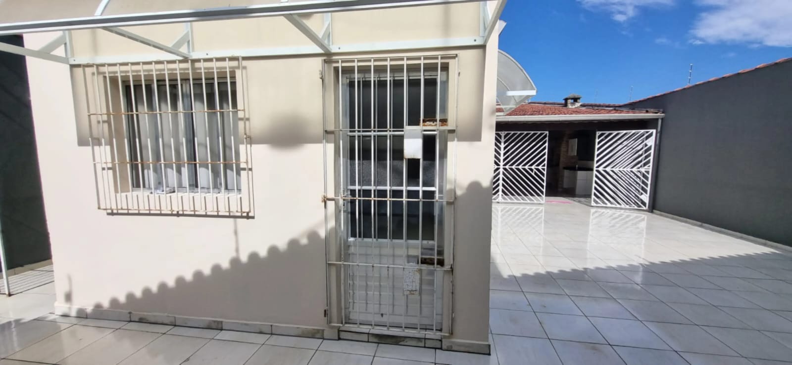 CASA NO JARDIM DIPLOMATA - ITANHAÉM - LADO PRAIA - 1KM DO MAR - foto 10