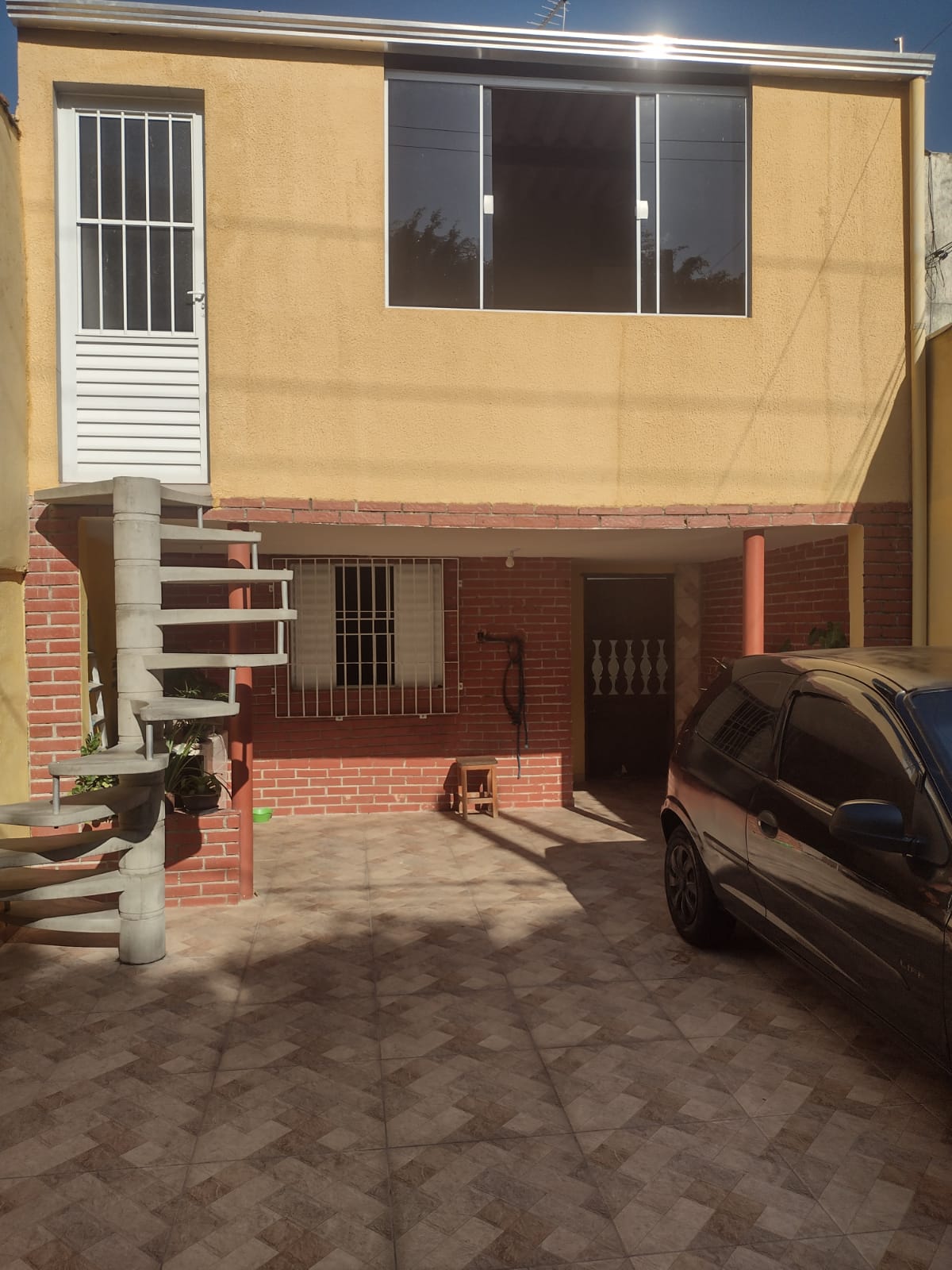 CASA NO JARDIM SUARÃO - ITANHÉM - LADO MORRO - 450 METROS DA RODOVIA