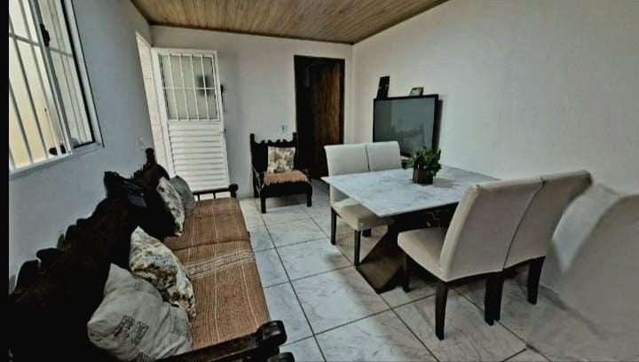 CASA NO JARDIM SUARÃO - ITANHÉM - LADO MORRO - 450 METROS DA RODOVIA - foto 4