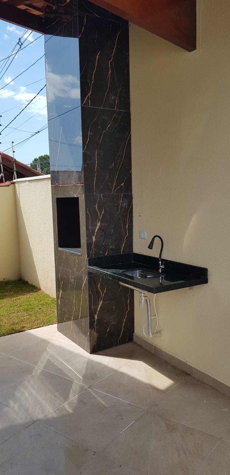 CASA NO JD. JAMAICA - ITANHAÉM - LADO MORRO - 800 METROS DA RODOVIA - foto 17