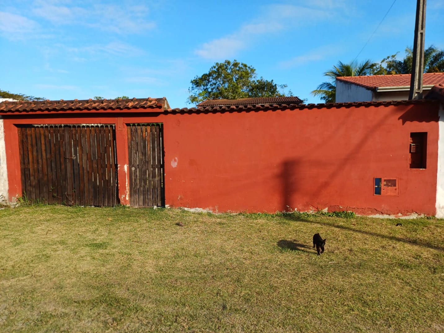 CASA NO JD. GUACYRA - ITANHAÉM - LADO MORRO - 300 METROS DA RODOVIA - foto 12