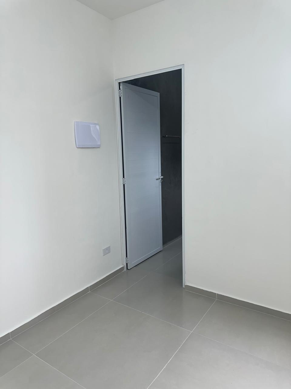 08 UNIDADES DE CASA EM CONDOMINIO - NO JD. MARAMBÁ 2 - LADO MORRO - 300 METROS DA RODOVIA - foto 8