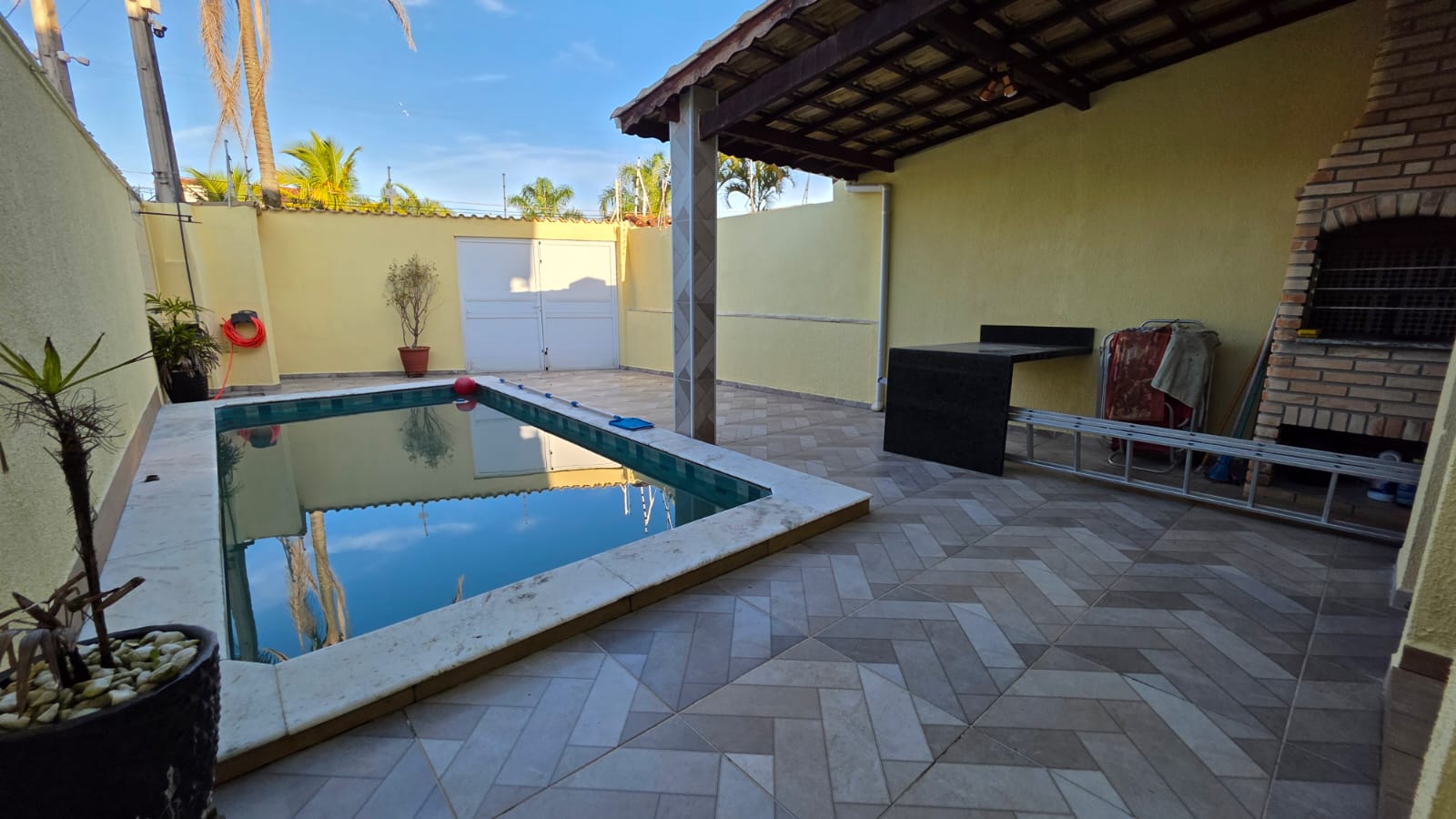 CASA NO BALNEÁRIO MAR - ITANHAÉM - LADO PRAIA - 300 METROS DO MAR - foto 8