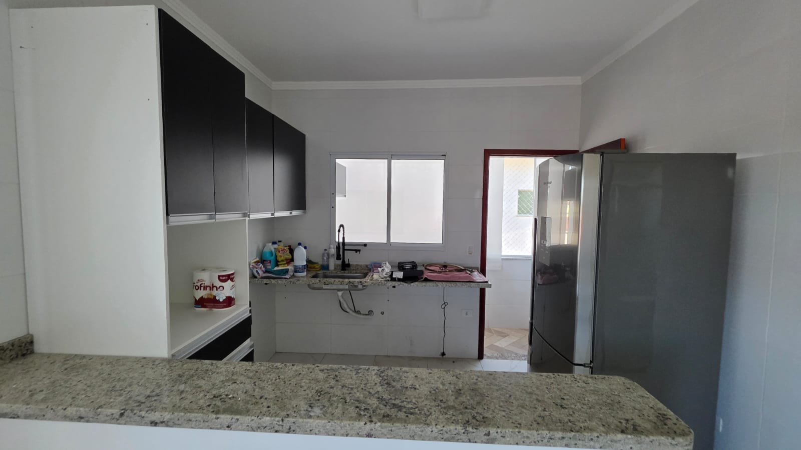 CASA NO BALNEÁRIO MAR - ITANHAÉM - LADO PRAIA - 300 METROS DO MAR - foto 16