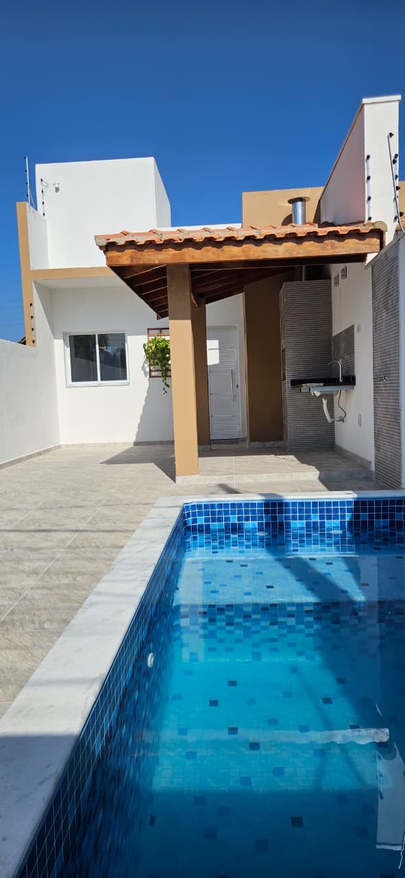CASA NO JARDIM SUARÃO 700 METROS DA PRAIA - ITANHAÉM//SP