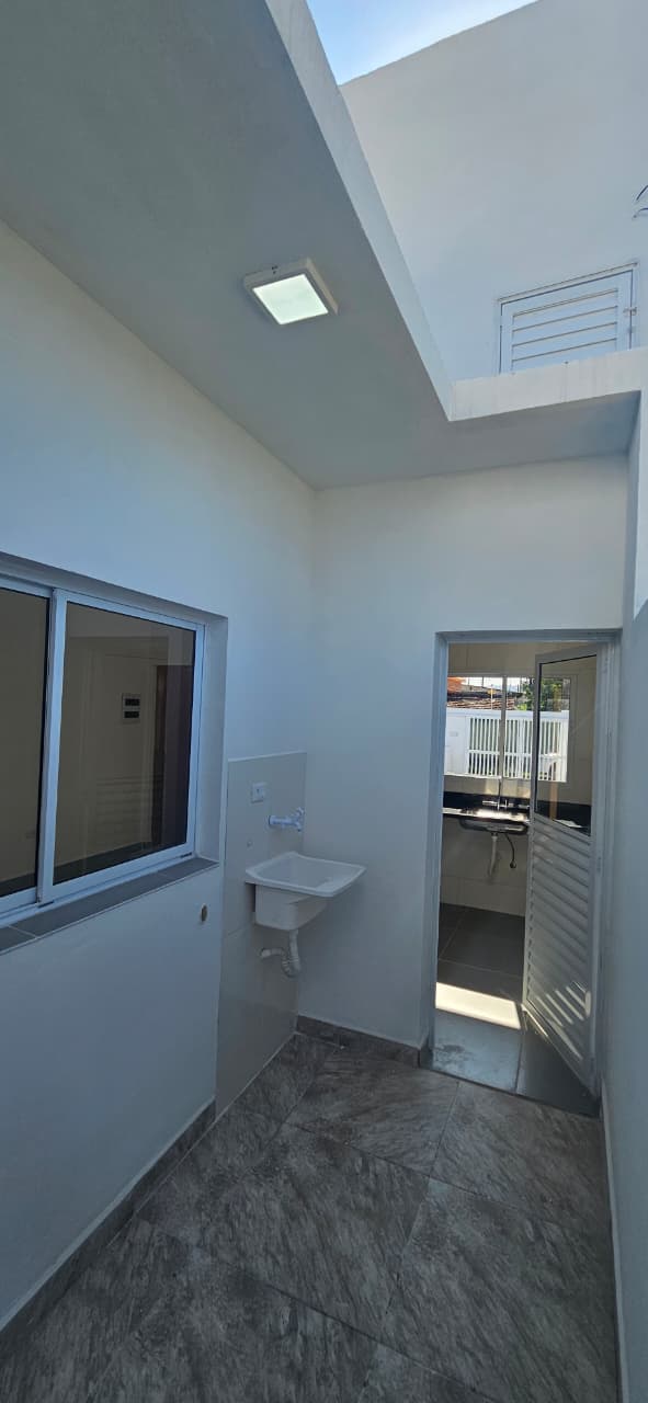CASA NO JARDIM SUARÃO 700 METROS DA PRAIA - ITANHAÉM//SP - foto 2