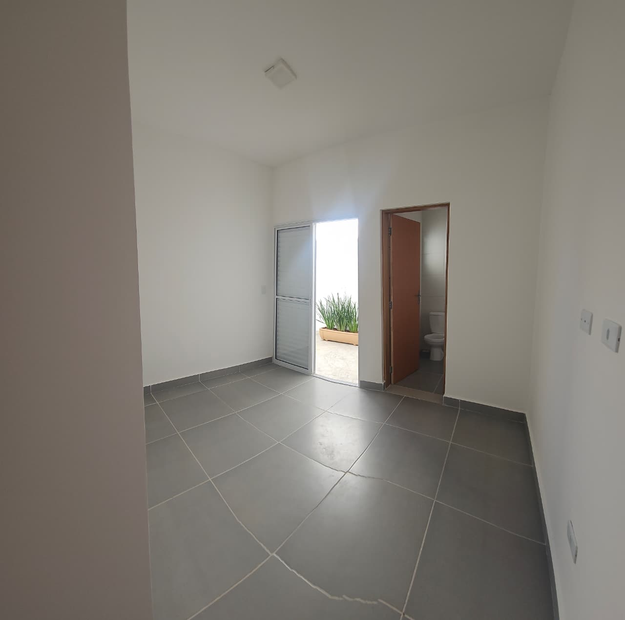 CASA NO JARDIM SUARÃO 700 METROS DA PRAIA - ITANHAÉM//SP - foto 3
