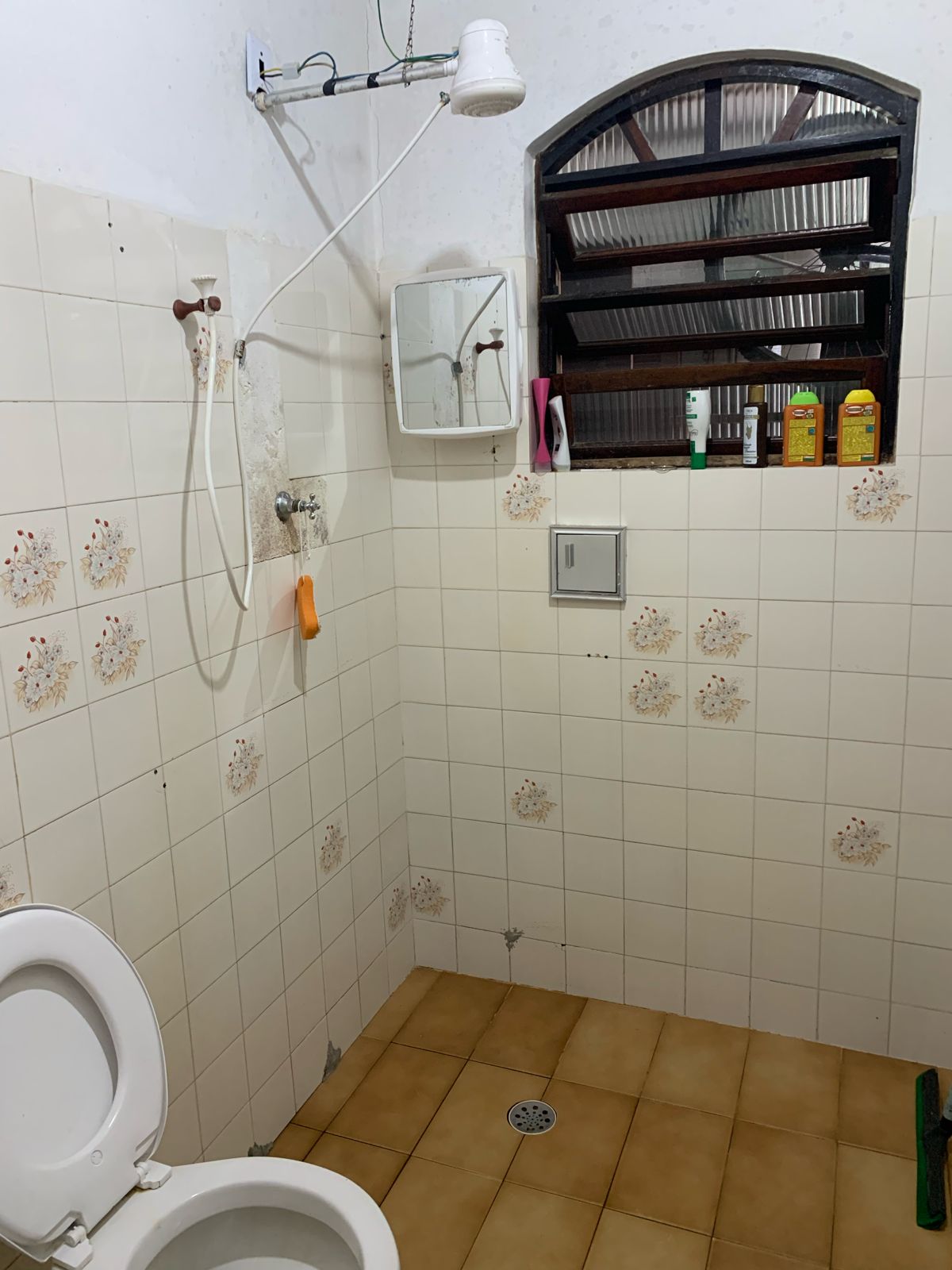 CASA NO GAIVOTAS - ITANHAÉM/SP - LADO MORRO 150 M DA RODOVIA - foto 15